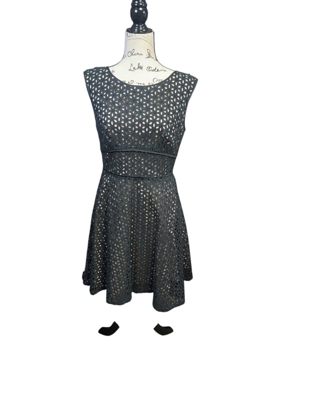 Ann Taylor Loft Black Sleeveless Eyelet Fit & Flare Dress Size 4 Cotton Lined